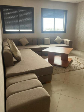 Appartement Casablanca avec balcon parking